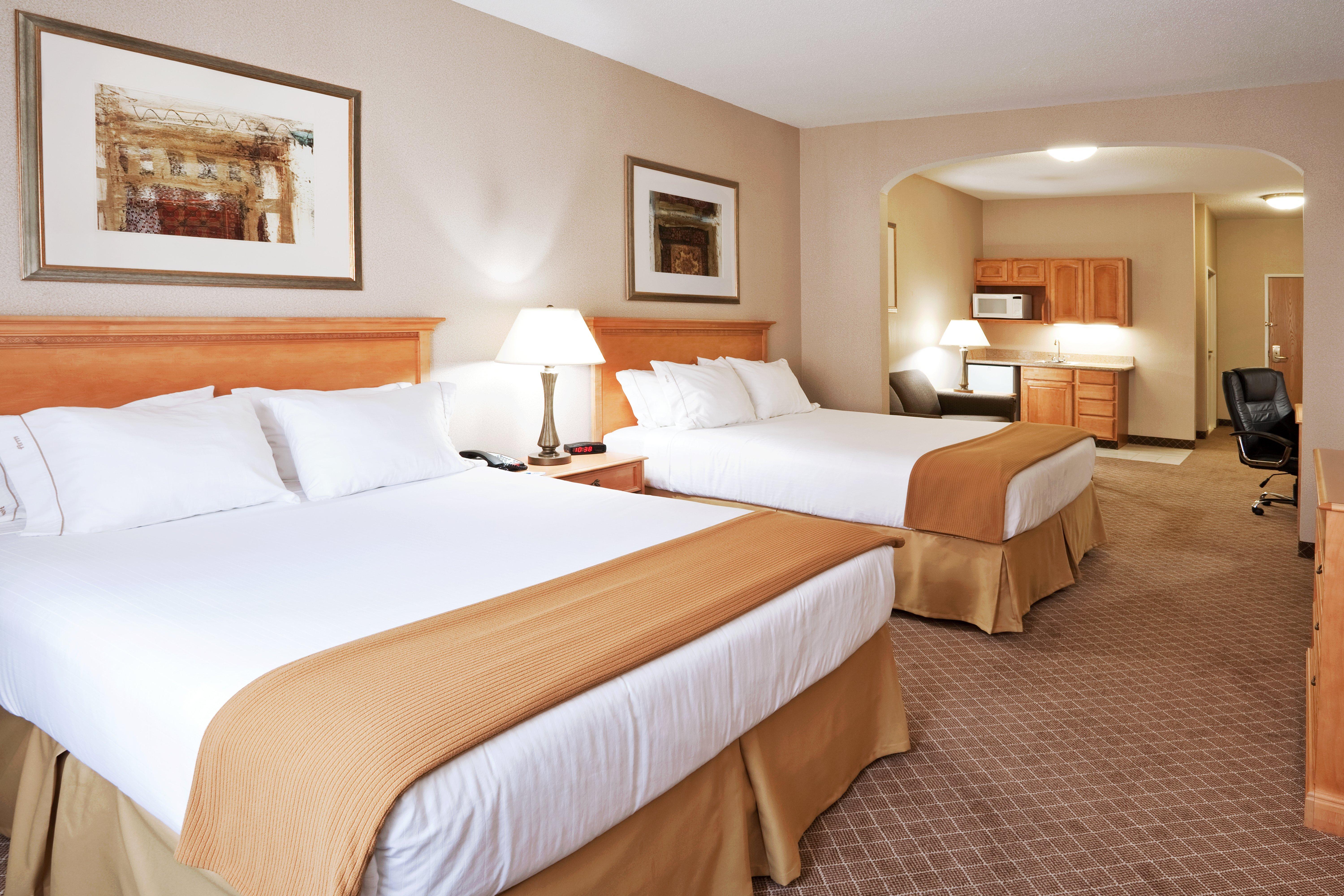Holiday Inn Express Hotel & Suites Chesterfield - Selfridge Area By Ihg Extérieur photo