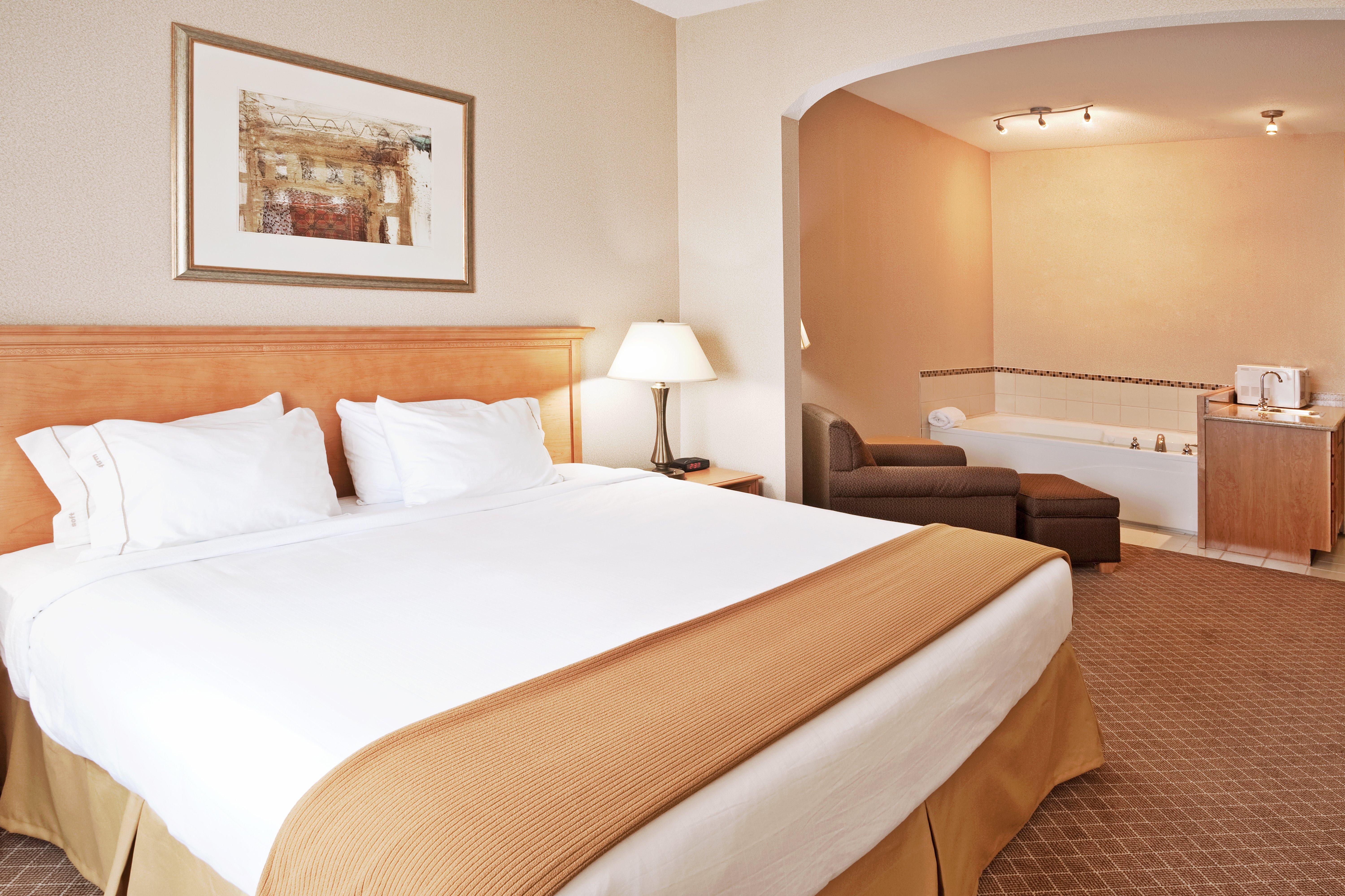 Holiday Inn Express Hotel & Suites Chesterfield - Selfridge Area By Ihg Extérieur photo
