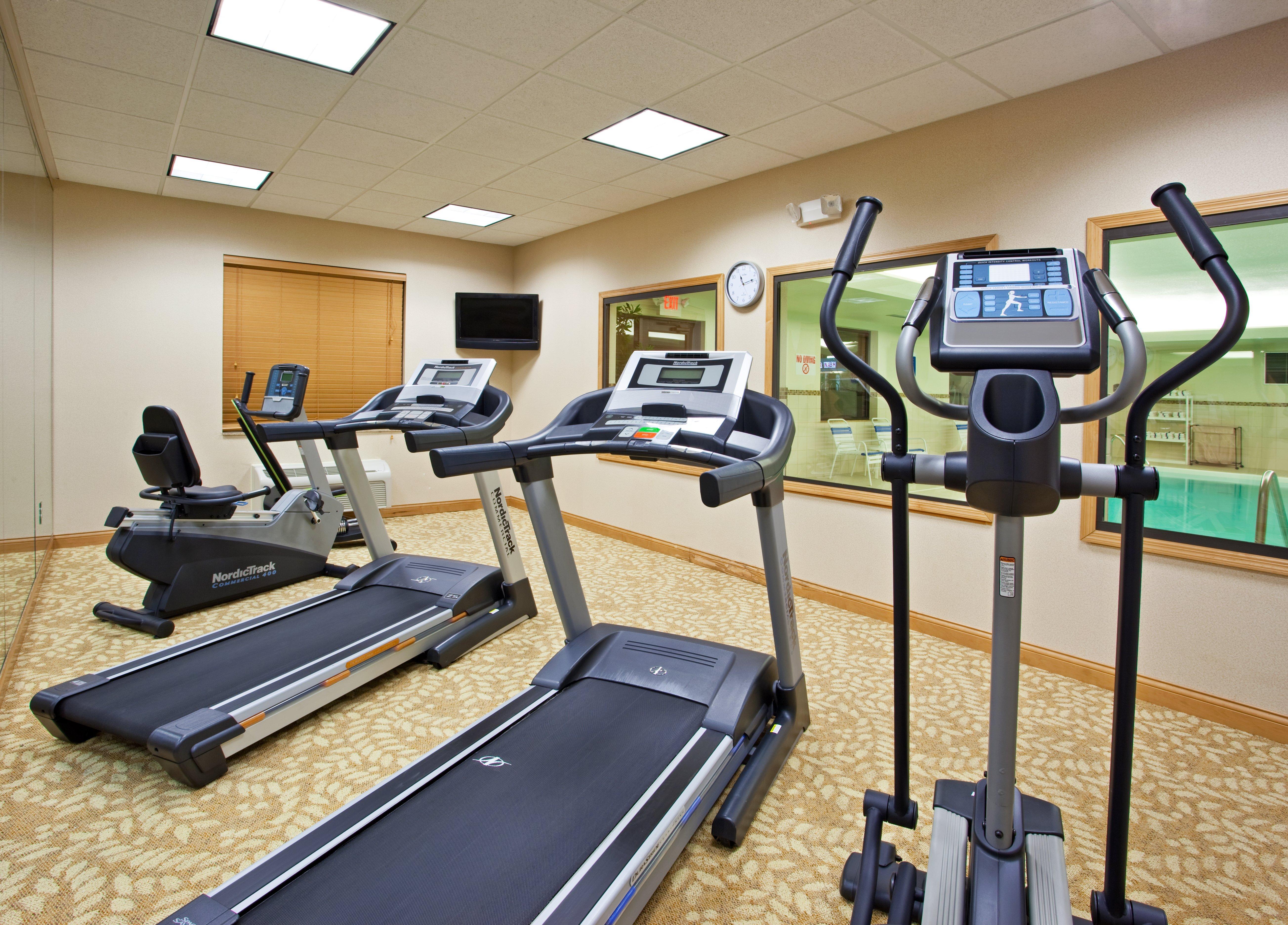 Holiday Inn Express Hotel & Suites Chesterfield - Selfridge Area By Ihg Extérieur photo